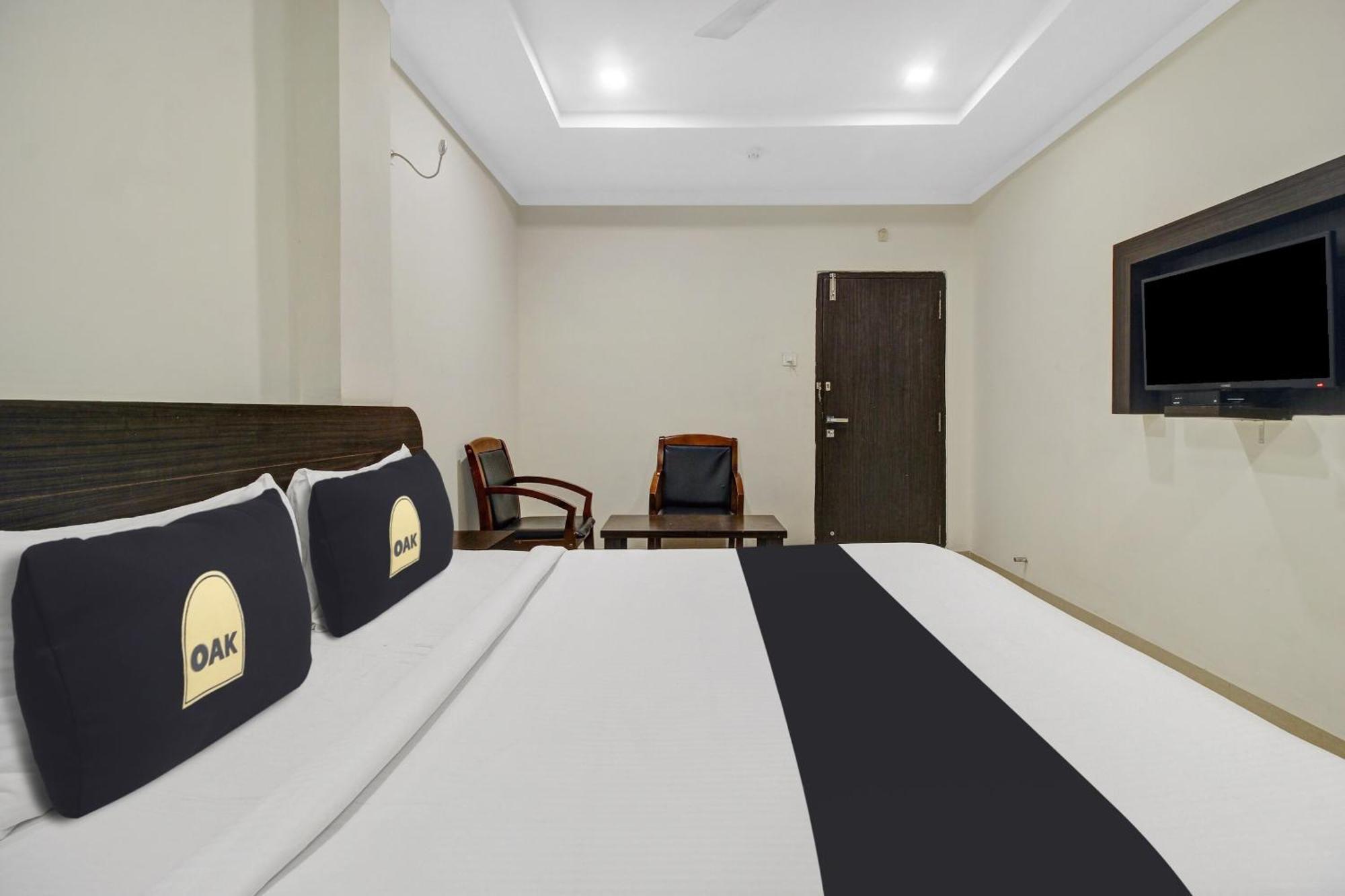 Super Townhouse Oak Lb Nagar Ramoji Hotel Hyderabad Exterior foto
